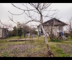 فروش خانه روستایی 700 متری دو بر با سند تک برگ در روستای درگاه آستانه - تصویر 4